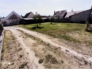 terrain à la vente -   21270  BINGES, surface 631 m2 vente terrain - APR726829